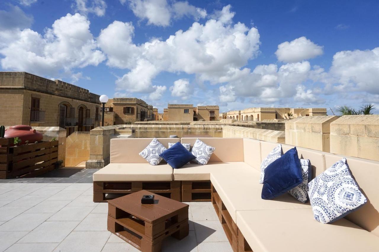 Getawaynpetto Private Duplex Maisonette With Jacuzzi Hot Tub Mgarr Exterior foto