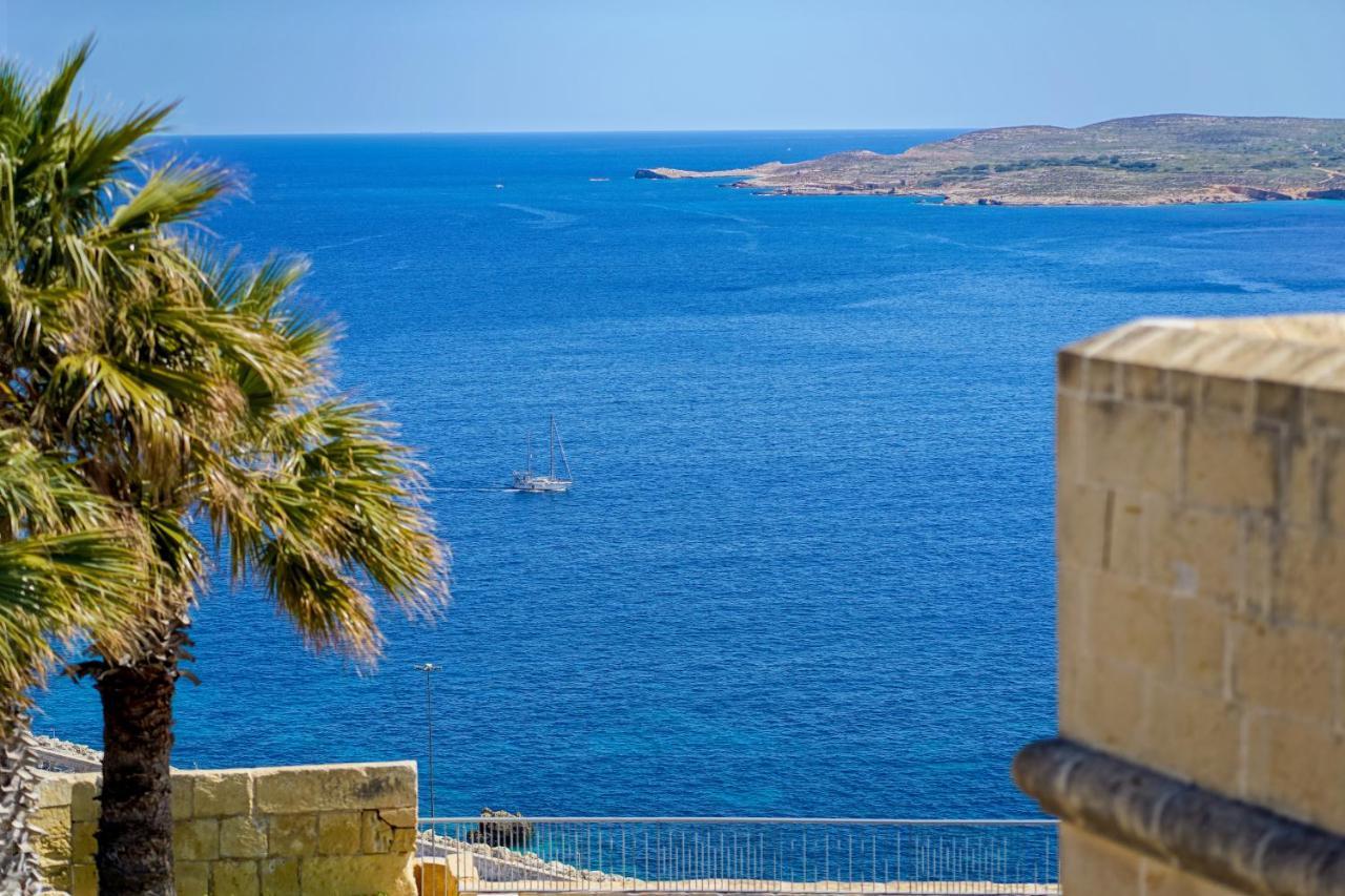 Getawaynpetto Private Duplex Maisonette With Jacuzzi Hot Tub Mgarr Exterior foto