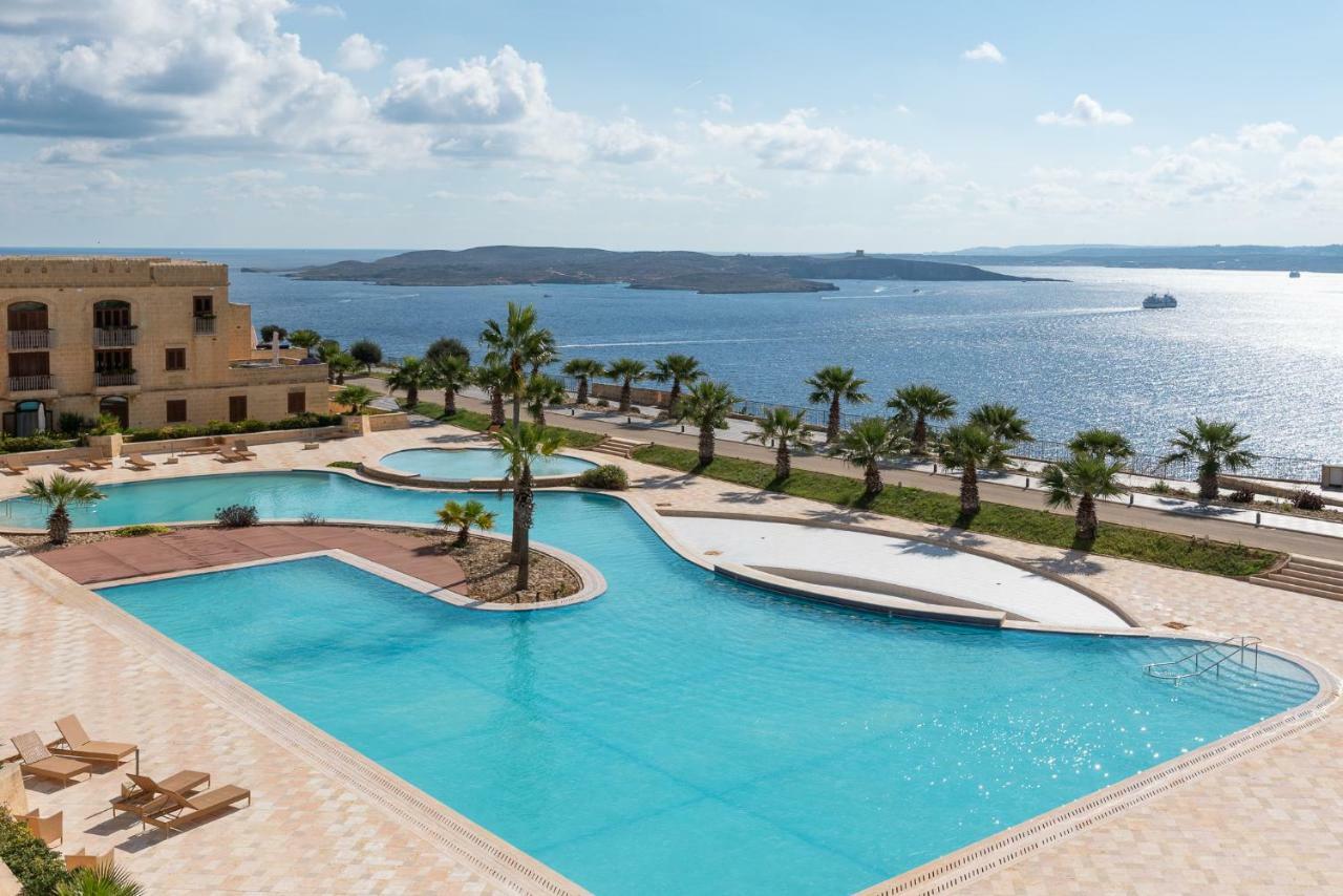 Getawaynpetto Private Duplex Maisonette With Jacuzzi Hot Tub Mgarr Exterior foto